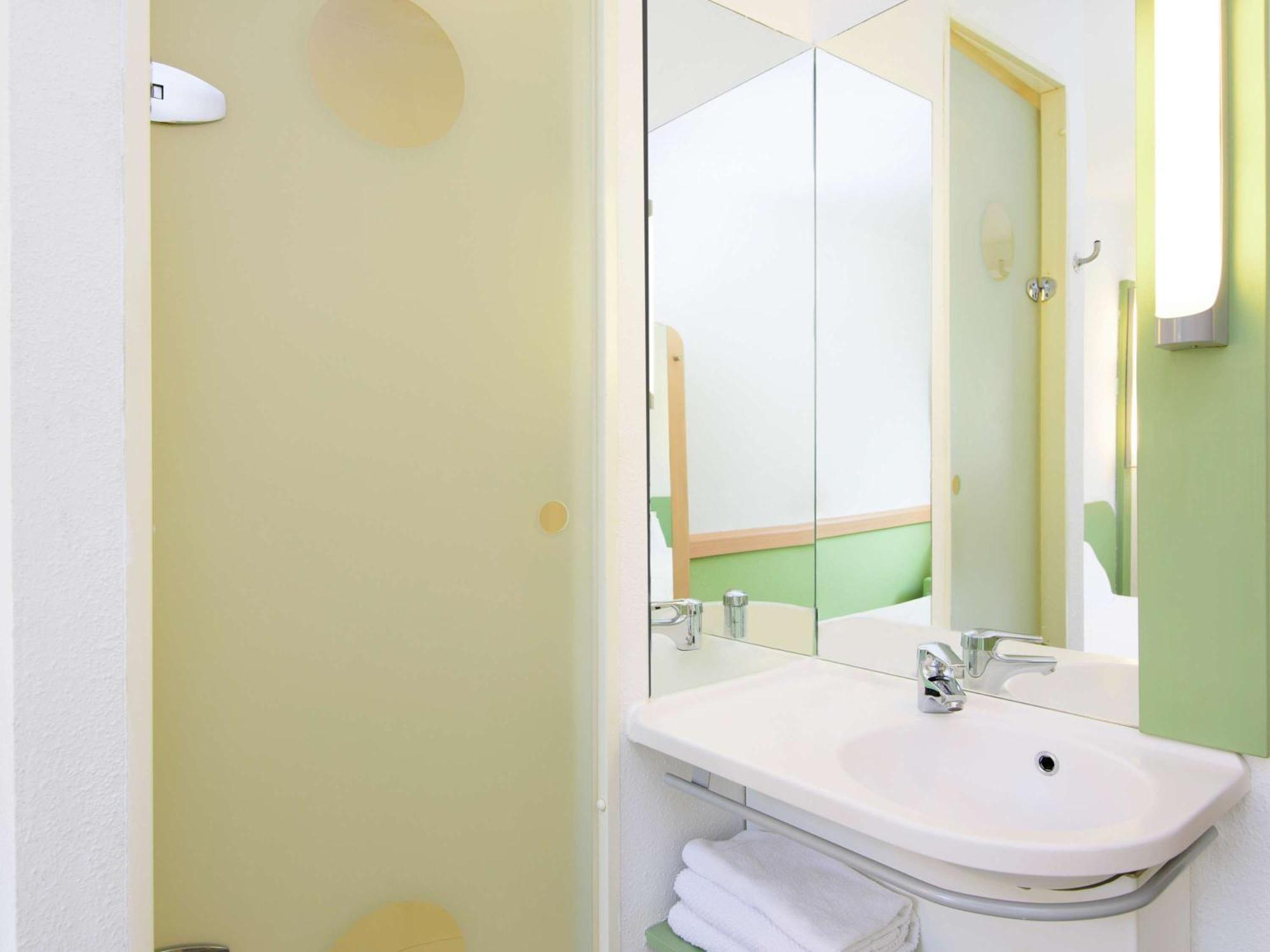Ibis Budget Bilbao Arrigorriaga Exterior photo
